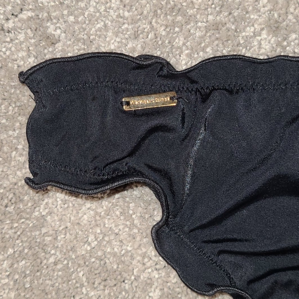Bundle Victoria's Secret Women's Small Swim Suits - Picture 15 of 16